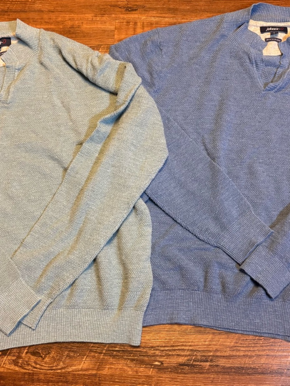 Johnnie-O Belmore Sweater Mens Large Laguna Blue V Neck Long Sleeve Lot Of 2